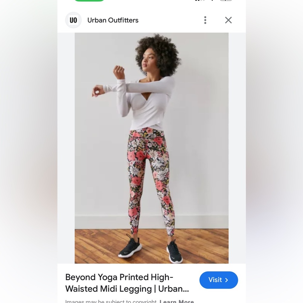 Beyond Yoga, Scarlet Gardenias High-Waisted Midi Leggings, size S
